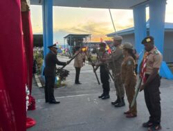 Pawai Obor Meriahkan Taptu HUT ke-80 RI di Teluk Wondama