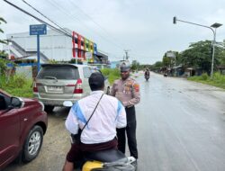 Sat Lantas Polres Sarmi Laksanakan Pengaturan Pagi Guna Wujudkan Kamseltibcarlantas