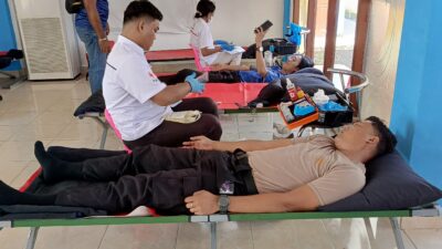 Semangat kemanusiaan, Polres Sarmi Ikut Donor Darah Peringati Hari Perhubungan