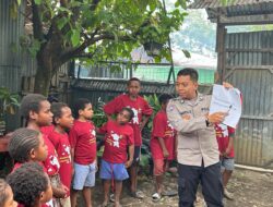 Operasi Rasaka Cartenz 2025: Subsatgas SI IPAR Polres Jayawijaya Ajak Anak-anak Kampung Walani Cinta Membaca dan Menulis