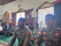 Polres Sarmi Ajak Warga Waspada dan Tetap Tenang Lewat Program Jum’at Religi