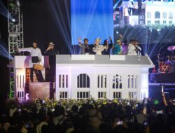 Malam Bandung Bertabur Cahaya, 62 Kendaraan Hias Terangi Kota dalam Sumirat Bandung Citylight Festival 2025