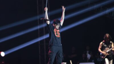 Pecah! GIGI dan Pesta Kembang Api Tutup Meriah Puncak HJKB