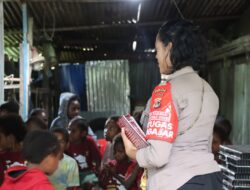 Polri Melalui Ops Rasaka Cartenz 2025 Subsatgas Si Ipar Gelar Kegiatan Sosial di Kampung Walani, Jayawijaya