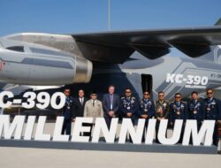 “Kasau Tinjau Perkembangan Industri Pertahanan Global di Dubai Airshow 2025”