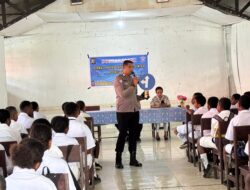 Pembinaan Keselamatan Berlalu Lintas di Kalangan Pelajar oleh Satlantas Polres Sarmi