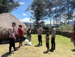 Polres Jayawijaya Polsek Bolakme Hadir Dekat dengan Warga, Bersama Jaga Keamanan Kampung