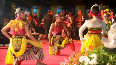 Pemkot Bandung Apresiasi 10 Pegiat Budaya: Kolaborasi Jadi Kunci Majukan Ekosistem Kebudayaan