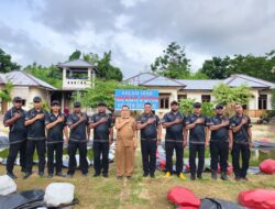 Polsek Bonggo Isi 3.200 Benih Ikan Tawar di Kolam Merah Putih