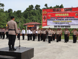 37 Personel Polres Sarmi Naik Pangkat, Kapolres Tekankan Tanggung Jawab dan Profesionalisme