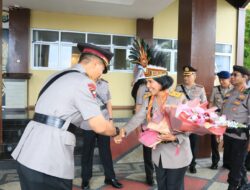 Kapolda Papua Barat Pimpin Penyambutan Wakapolda Papua Barat dan Sertijab Tujuh Pejabat Utama