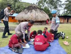Menyalakan Asa Generasi Papua: Subsatgas SI-IPAR Operasi Rasaka Cartenz 2025 Hadirkan Pembelajaran Gratis bagi Anak-Anak Yokobak, Lanny Jaya