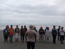 Kapolsek Bonggo Bersama Relawan dan Keluarga Terus Lanjutkan Pencarian Korban Tenggelam