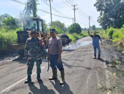Wujud Kemanunggalan TNI-Rakyat, Babinsa Koramil 01 Bitung Kerja Bakti Bersama Warga Tanjung Merah