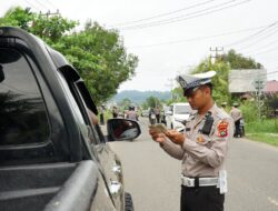 Polda Papua Barat Tekankan Keselamatan Berlalu Lintas dan Kamtibmas melalui Operasi Keselamatan