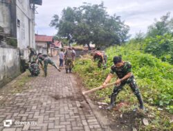 Cegah Penyebaran Penyakit, Koramil 01/Bitung dan Warga Pateten Satu Lakukan Karya Bakti