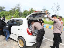 Polda Papua Barat Gelar Ops Pekat, Amankan Berbagai Senjata Tajam Saat Ramadhan