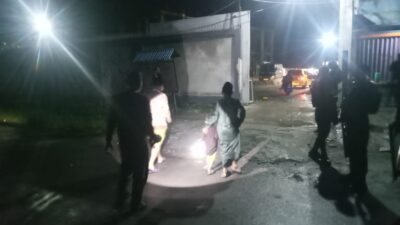 Polres Jayawijaya Amankan Sholat Tarawih di Masjid Al-Mustaqim Jibama, Ibadah Berlangsung Aman
