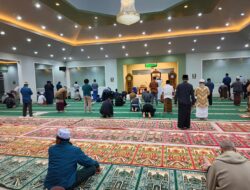 Polres Jayawijaya Laksanakan Pengamanan Sholat Tarawih di Mushola Baiturahman Wamena