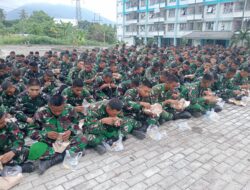 Dandim 1310/Bitung Sambut Kedatangan Prajurit Yonif TP 916/SDY di Lokasi Marshaling Area