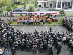 Simulasi Latihan Sispamkota  Antisipasi Penanganan Unjuk Rasa  di Wilayah Hukum Polda Papua Barat
