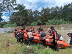 Polres Jayawijaya Lanjutkan Pencarian Korban Jembatan Gantung Wouma Hari Ke-3