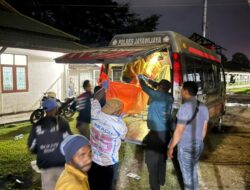 Polisi Kawal Pengantaran Jenazah Korban Penikaman ke Rumah Duka