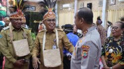 Kapolda Papua Barat Hadiri Pembukaan Pleno XIX Dewan Adat Papua Se-Tanah Papua di Kabupaten Teluk Wondama