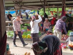 Patroli Polsek Wamena Kota Pantau Aktivitas Masyarakat dan Sekolah Pasca Konflik