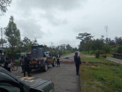 Patroli Gabungan Polsek Wamena Kota dan Brimob Yon A Jaga Stabilitas Keamanan Pasca Bentrok Antar Suku