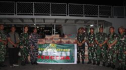 Peduli Bencana, Danrem 131/Santiago Tinjau Langsung Keberangkatan Bantuan Bahan Makanan dan Obat-Obatan untuk Korban Gempa Sangihe