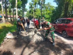 Peduli Keselamatan Pengguna Jalan, TNI, Polri dan Pemerintah Kecamatan Dimembe, Kerja Bakti Gerakan Indonesia Asri Timbun Jalan Berlubang di Ruas Poros Dimembe – Likupang  Minahasa Utara – Dalam upaya meningkatkan