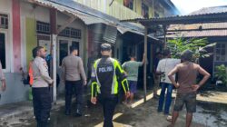 Respons Cepat Layanan 110, Polres Teluk Bintuni Terjunkan Personel dan Mobil AWC Jinakkan Api di Kampung Lama