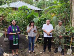 Dorong Terwujudnya Infrastruktur Desa, Danramil 1310-03/Likupang Bersama Forkopimcam Gelar Prosesi Peletakan Batu Pertama Pembangunan Jembatan Perintis Garuda di Desa Kokoleh Satu
