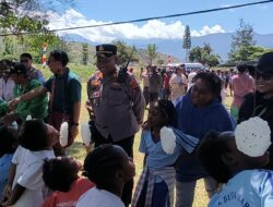 Polres Jayawijaya Melalui Polsek Wamena kota Bersama PKK Kabupaten Jayawijaya Meriahkan Hari Kemerdekaan RI ke-81