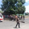 Polisi Bergerak Cepat, Aksi Pemalangan Jalan Km 5 Teluk Bintuni Dapat Dibuka Secara Kondusif