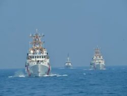 Photex Navy Force SGS 26, TNI AL dan Unsur Maritim Amerika Serikat Tampilkan Formasi Laut