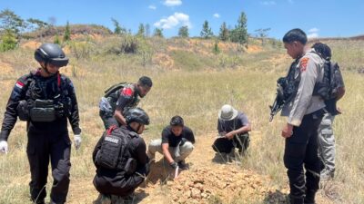Polres Jayawijaya dan Brimob Polda Papua Musnahkan Amunisi GL40MM di Wamena