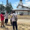 Sat Binmas Polres Jayawijaya Kunjungi Tempat Ibadah dan Serahkan Sarana Kontak di Wamena
