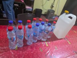 Cegah Peredaran Miras, Sat Resnarkoba Polres Jayawijaya Amankan sejumlah Botol dan Jerigen Cap Tikus