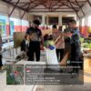 Polsek Kawasan Bandara Bersama Personel BKO Brimob ODC Gelar Kerja Bakti Bersihkan Pasar Wouma